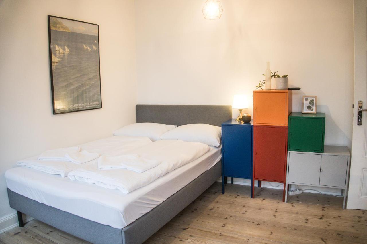 Doppelbett In Heller Wohnung Hamburg Eksteriør bilde